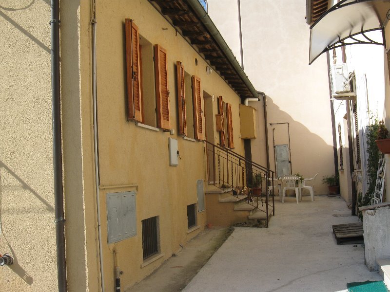 A Corone casa a Perugia in Vendita
