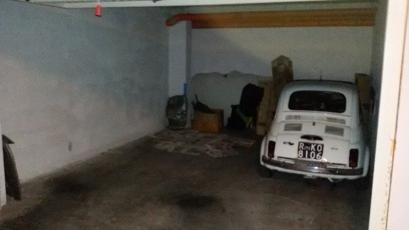 Viterbo quartiere Murialdo garage a Viterbo in Vendita
