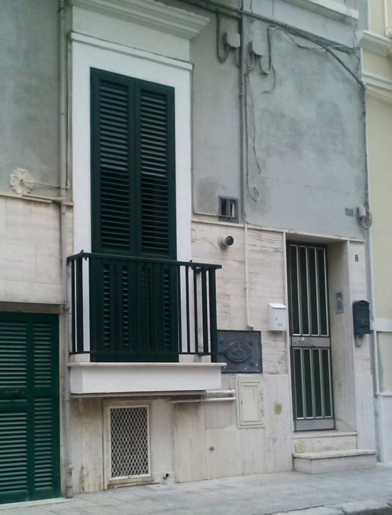 Monopoli zona semicentrale appartamento a Bari in Vendita