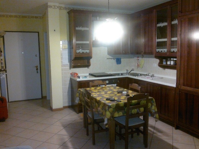 Montichiari appartamento trilocale in condominio a Brescia in Vendita