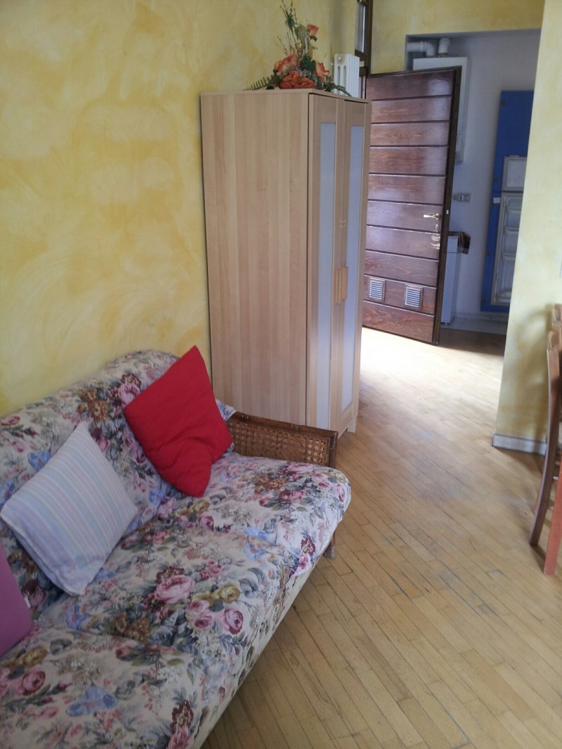 Appartamento arredato in Albairate a Milano in Affitto