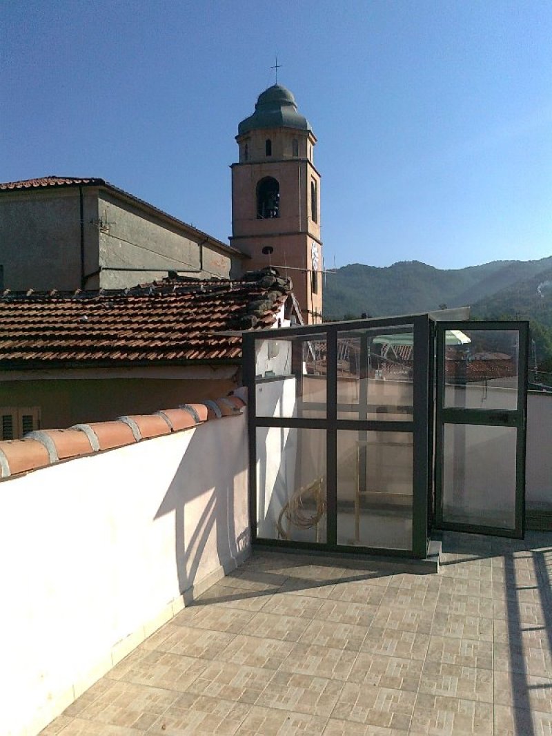 Gassano di Fivizzano casa a Massa-Carrara in Vendita