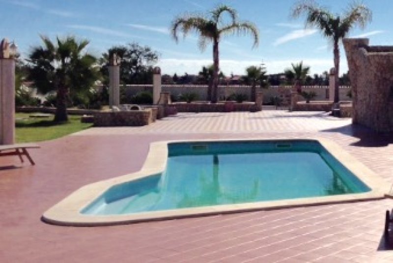 Quartu Sant'Elena casa vacanza con piscina a Cagliari in Affitto