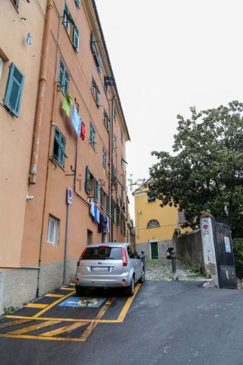 Appartamento sito nel quartiere di San Fruttuoso a Genova in Vendita