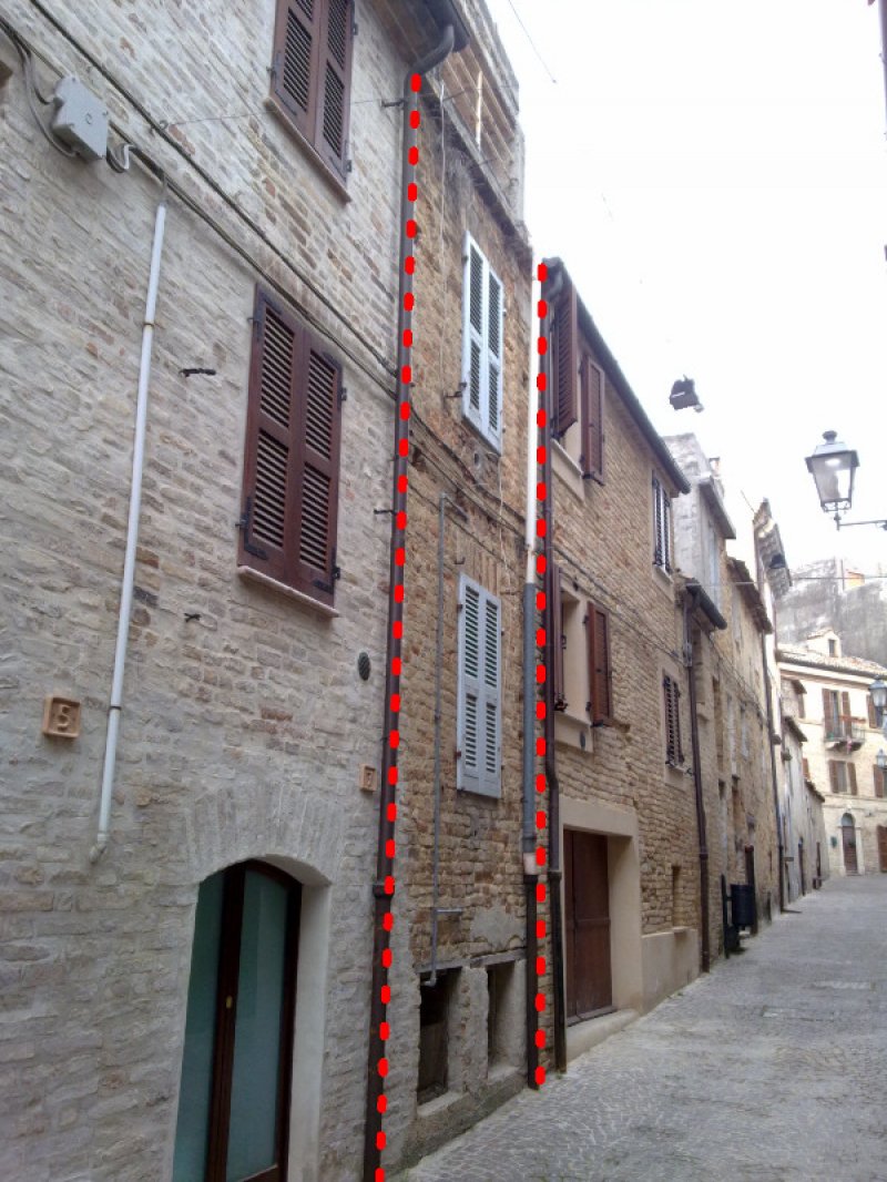 Casa nel centro storico di Acquaviva Picena a Ascoli Piceno in Vendita