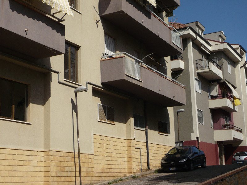 Localit Sant'Anna quadrivani in condominio a Enna in Affitto