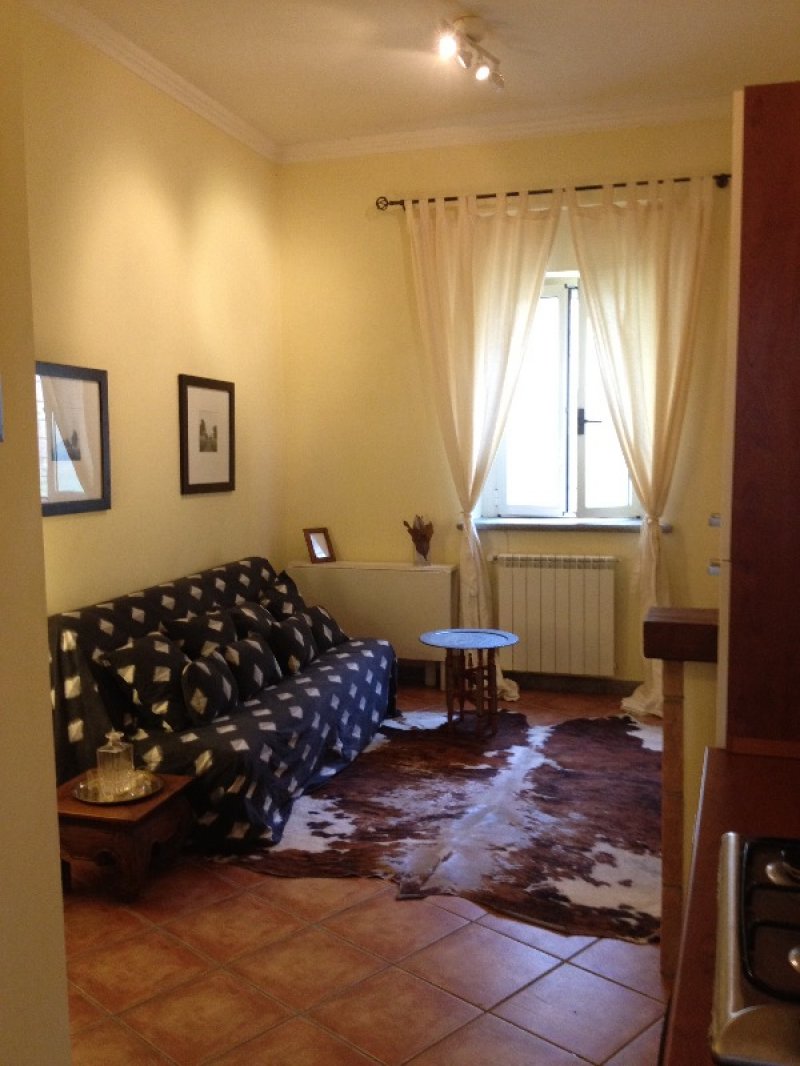 Velletri appartamento al piano terra a Roma in Vendita