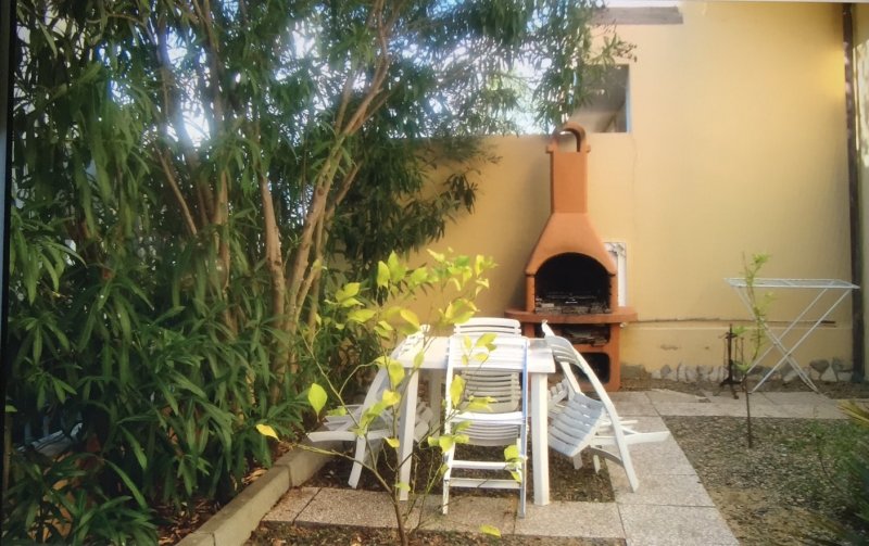 Villasimius appartamento seminterrato a Cagliari in Affitto