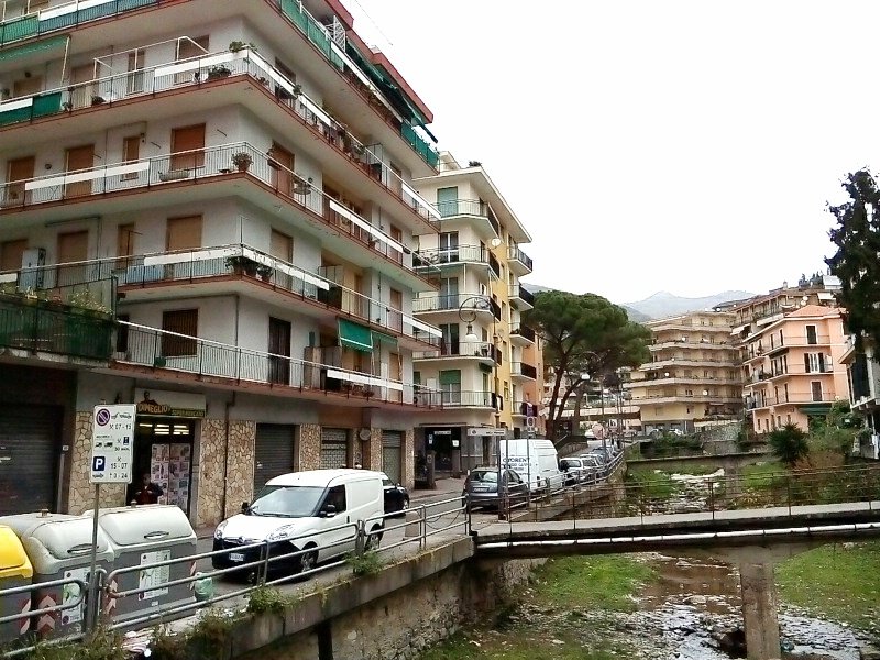 Appartamento con garage a Rapallo a Genova in Vendita
