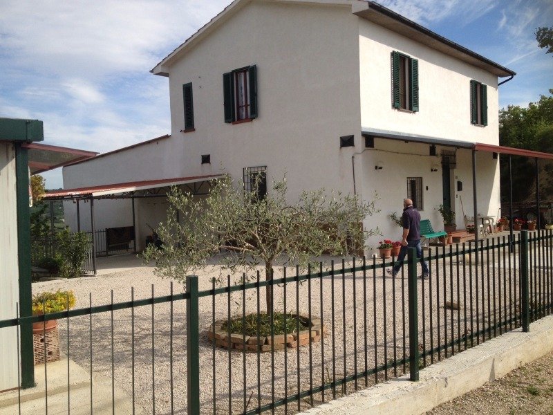 Serra Partucci casa singola a Perugia in Vendita