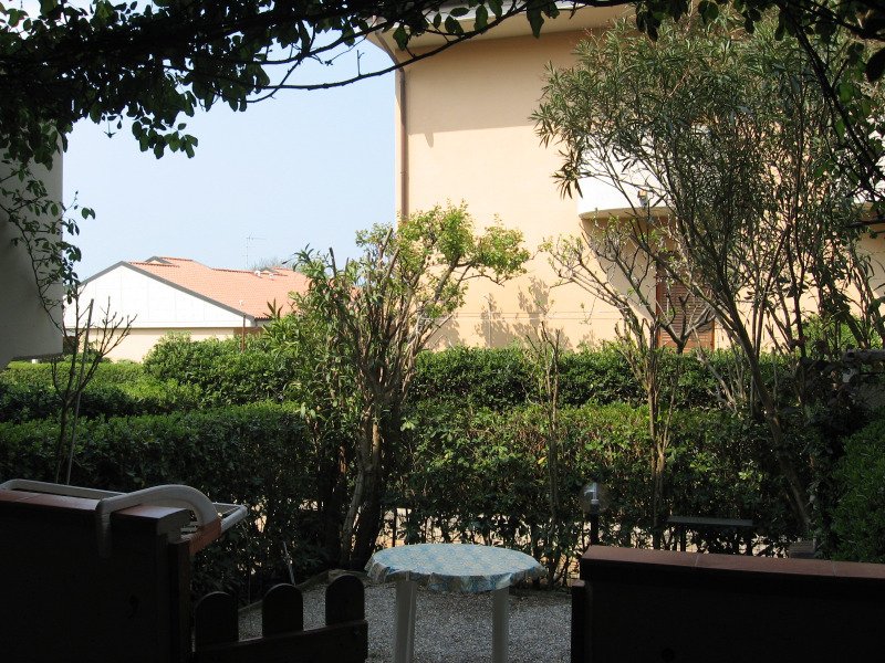 Marina Castagneto Carducci bilocale in villa a Livorno in Affitto