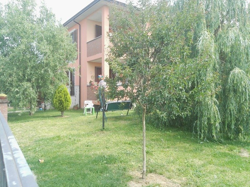 Appartamento con giardino a Stradella a Pavia in Vendita