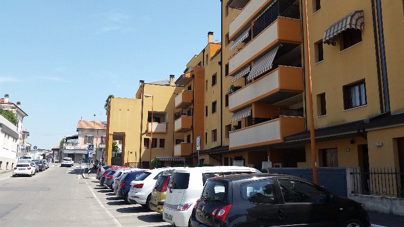 Cesena bilocale arredato con garage a Forli-Cesena in Vendita