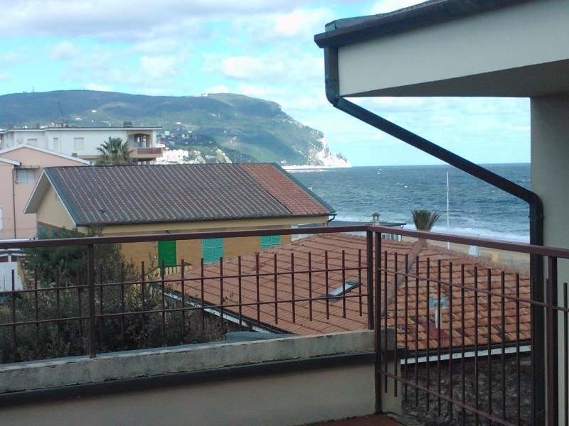 Appartamento con spiaggia Marcelli di Numana a Ancona in Affitto