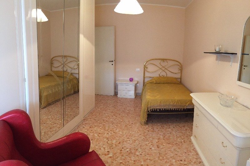 Appartamento in zona San Giovanni Appio Latino a Roma in Affitto