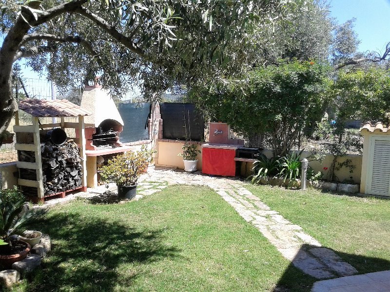 Pula appartamento con giardino a Cagliari in Affitto