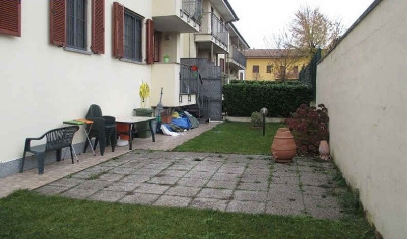 Ceranova casa a Pavia in Vendita