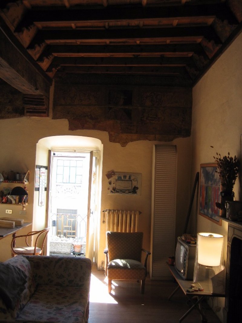 Mandello del Lario casa per vacanze a Lecco in Vendita