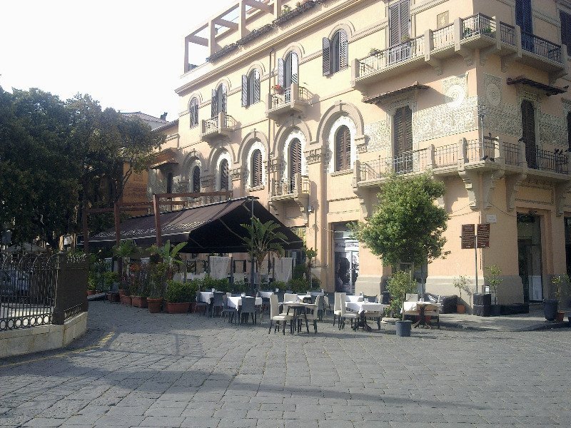 Messina centro storico appartamento uso studio a Messina in Affitto