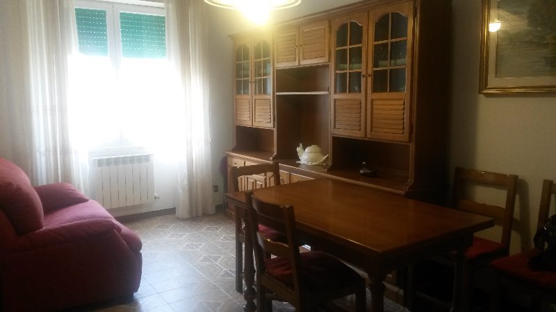 Livorno appartamento in piccolo condominio a Livorno in Vendita