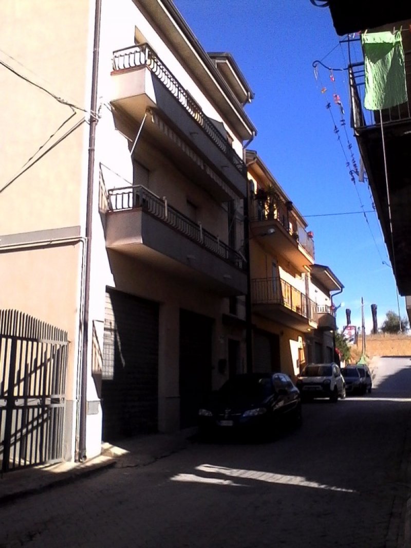 In Mazzarino appartamento a Caltanissetta in Vendita