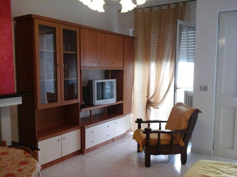 Otranto appartamento autonomo a Lecce in Affitto