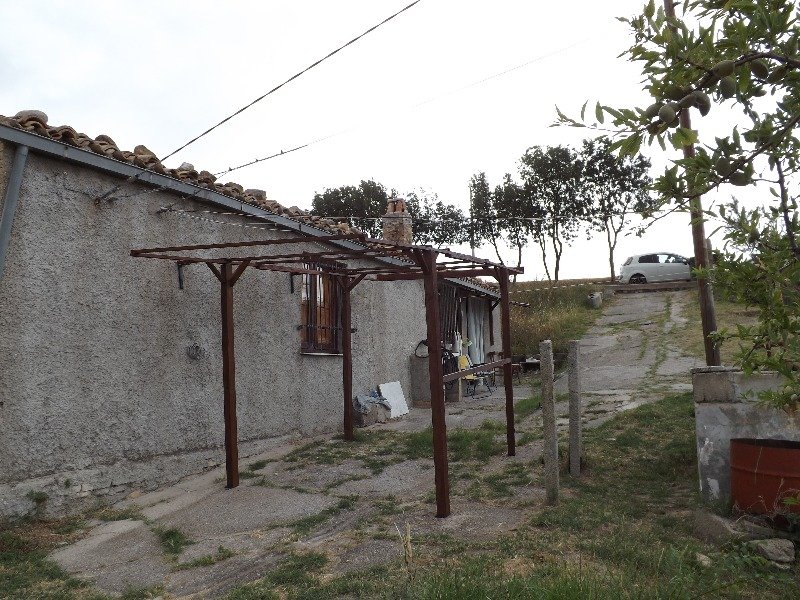 Casalanguida zona Valloni casa a Chieti in Vendita