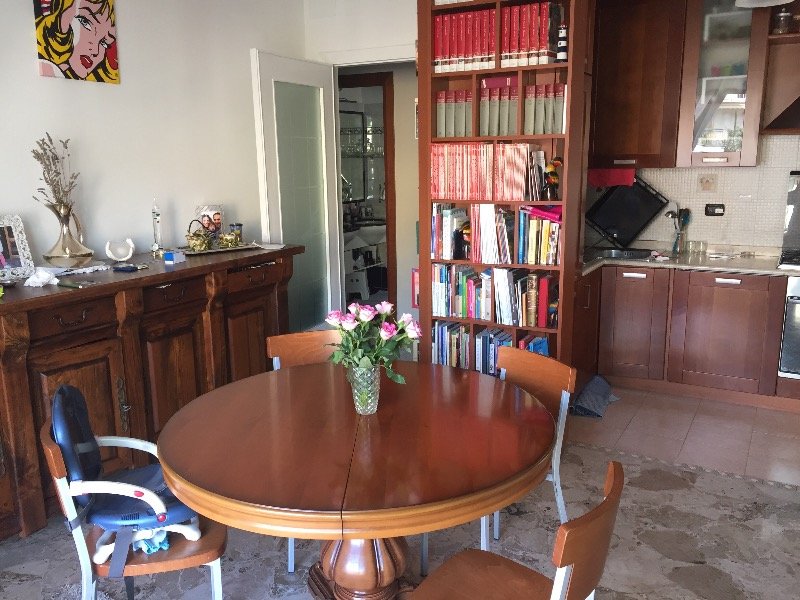 Rapallo appartamento in via privata a Genova in Vendita