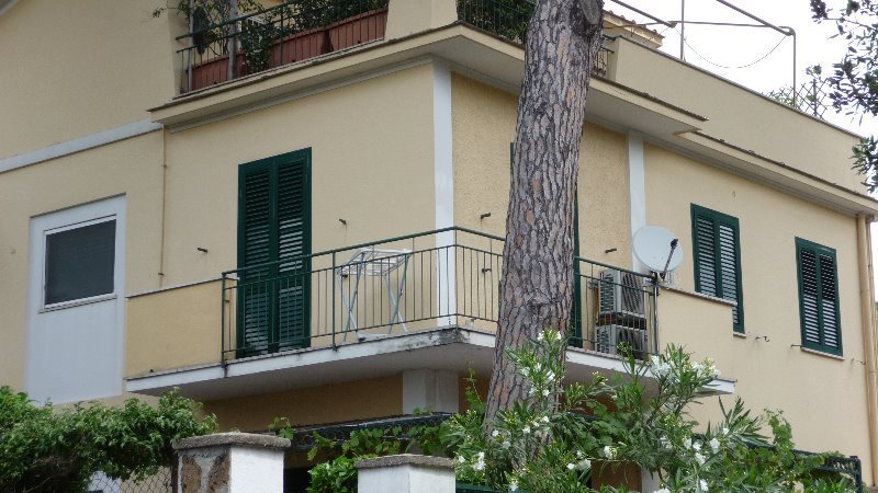 Anzio zona stazione appartamento vista mare a Roma in Affitto