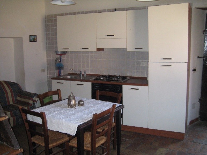 Miniappartamento ammobiliato a Vetralla a Viterbo in Vendita