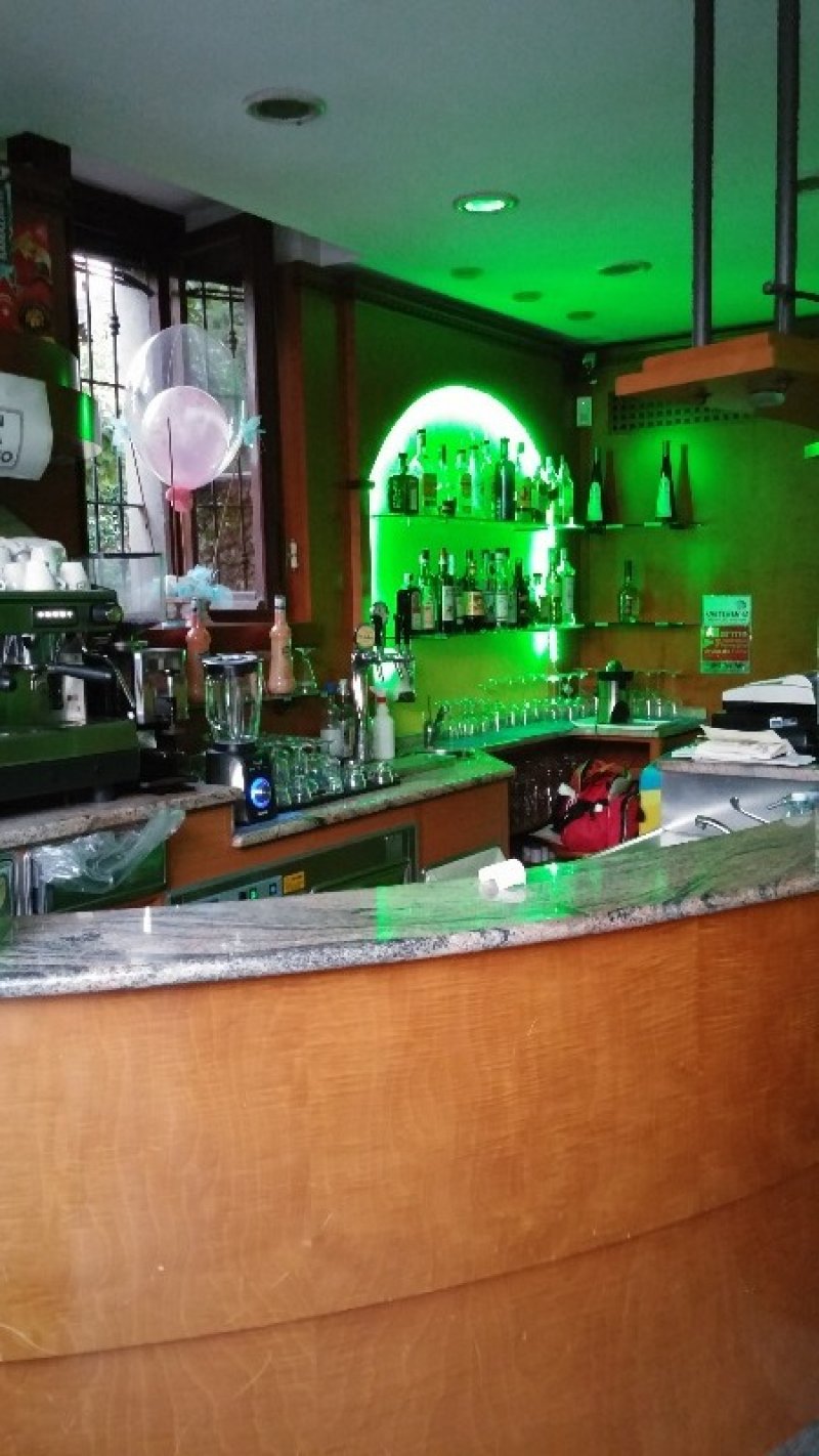 Usmate Velate bar a Monza e della Brianza in Vendita