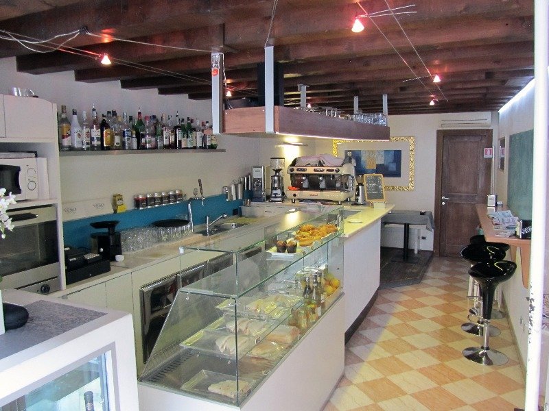 Sandrigo centro storico bar a Vicenza in Vendita