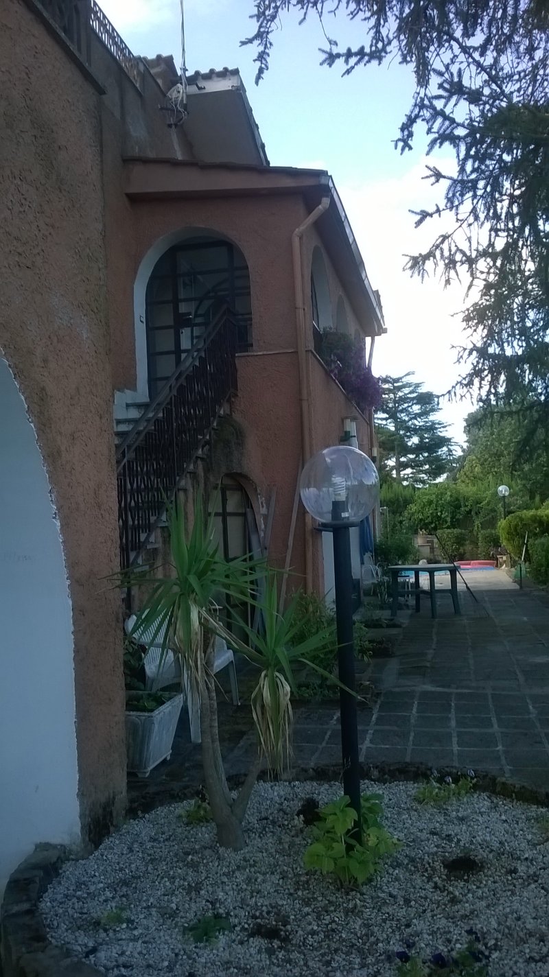 Villa a Rignano Flaminio localit Montelarco a Roma in Vendita