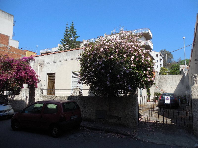Santa Teresa di Riva villa a Messina in Affitto