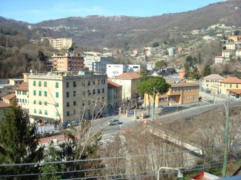 Genova via Isola del Vescovo appartamento a Genova in Vendita