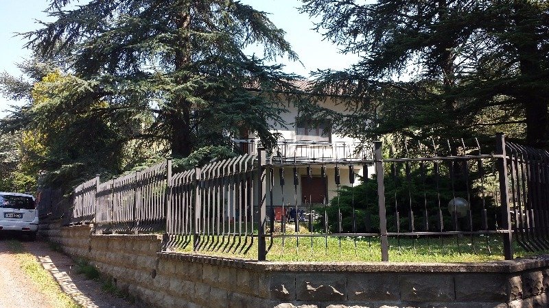 In Berceto villa a Parma in Vendita
