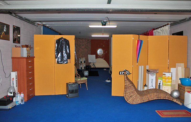 Garage grande sito in Fano a Pesaro e Urbino in Affitto