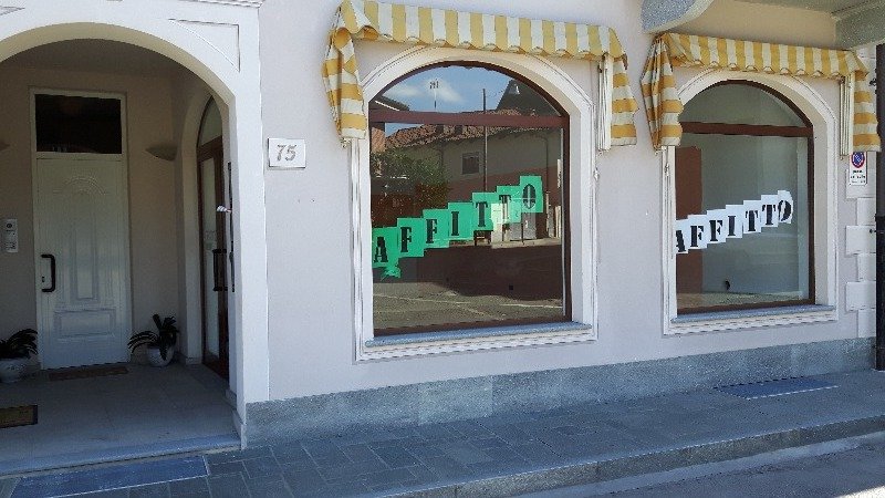 Sant'Albano Stura locale per negozio e ufficio a Cuneo in Affitto