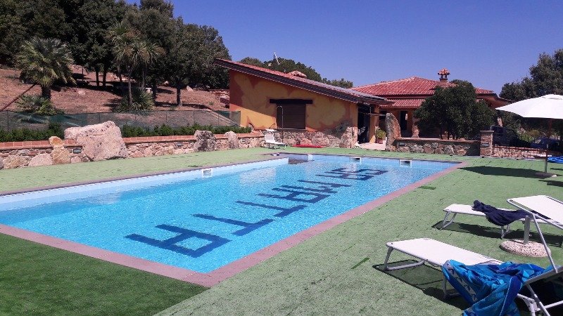 Gavoi villa con piscina a Nuoro in Vendita