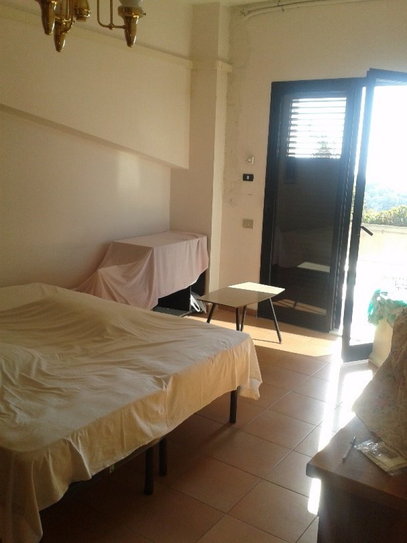 Palmi appartamento panoramico a Reggio di Calabria in Vendita