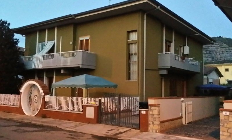 Monsummano Terme appartamento in centro a Pistoia in Vendita