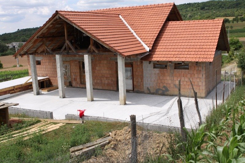 Casa a Berchez a Romania in Vendita