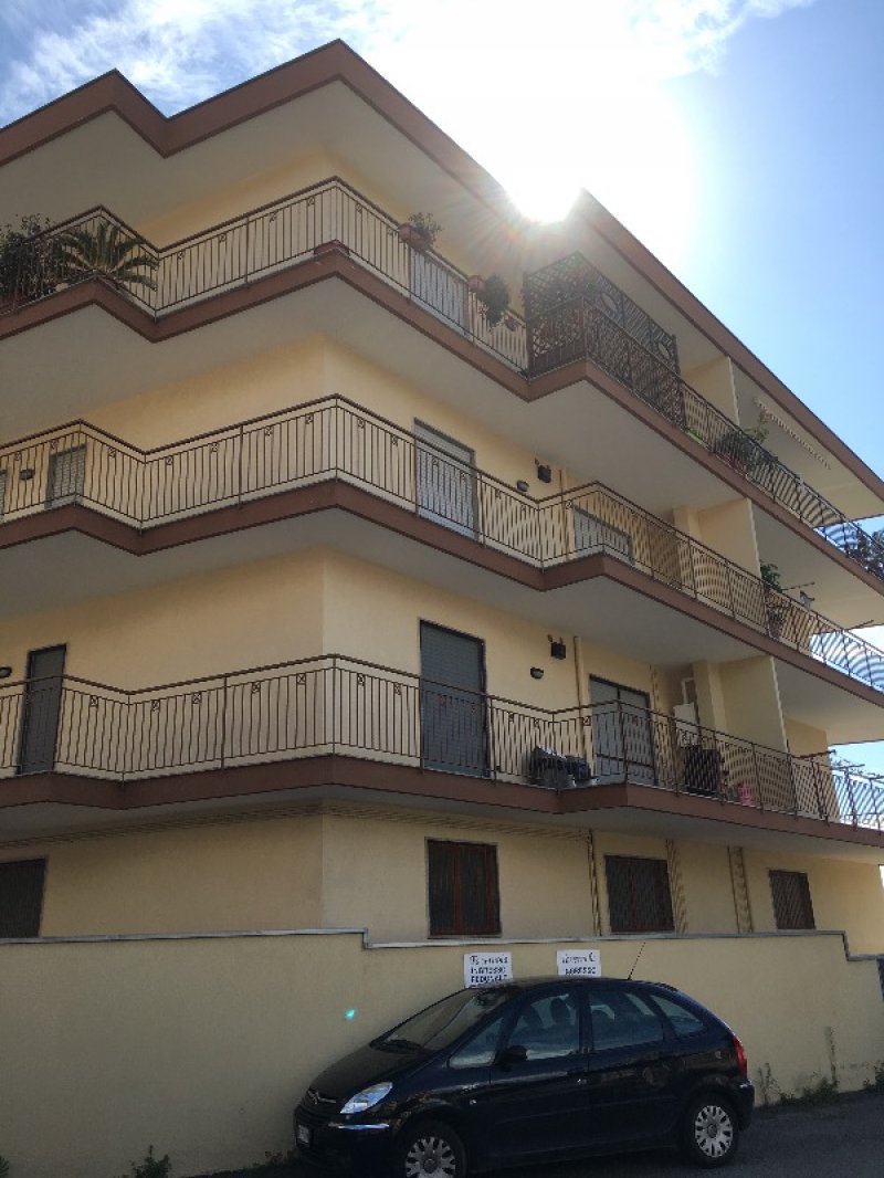 Battipaglia appartamento con mutuo a Salerno in Vendita