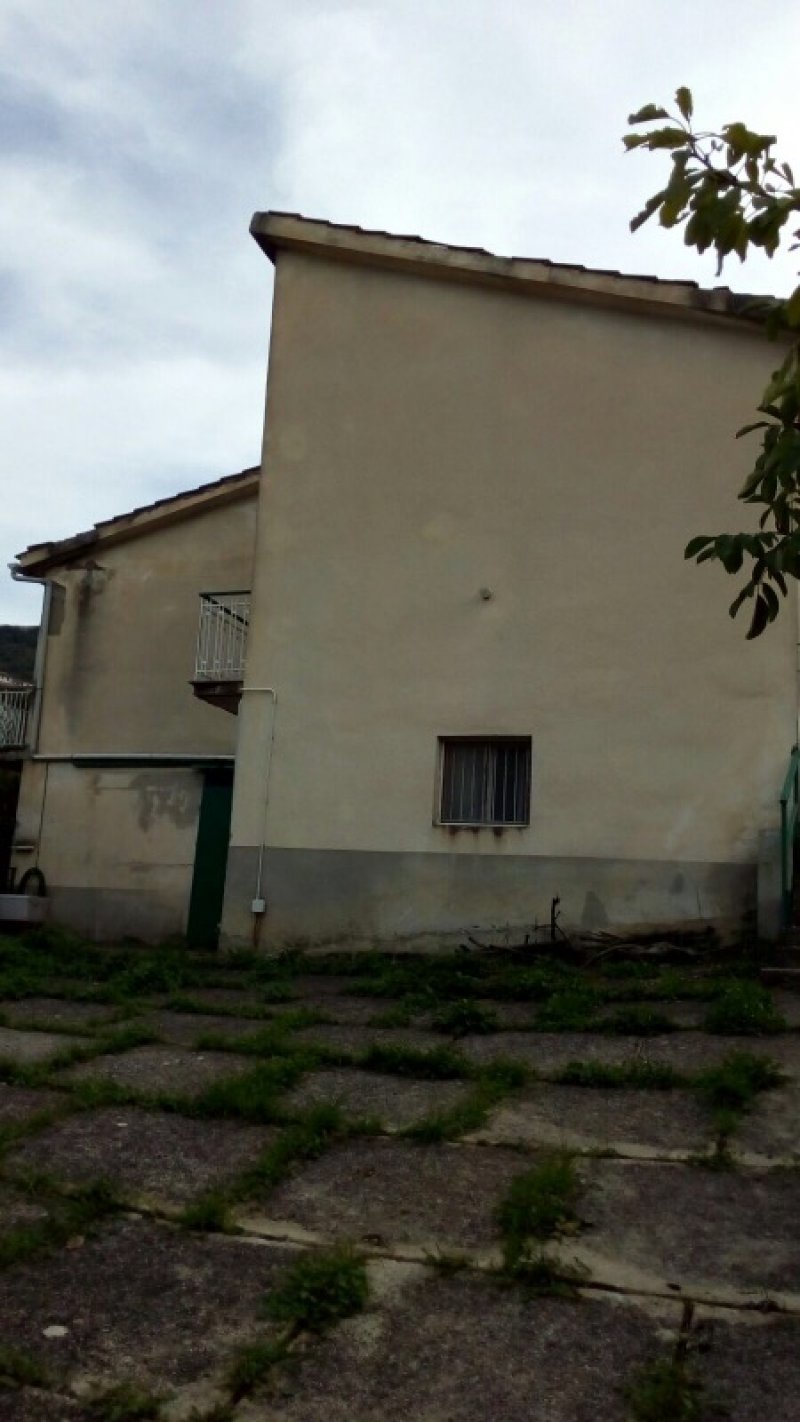 Salvitelle villa singola a Salerno in Vendita