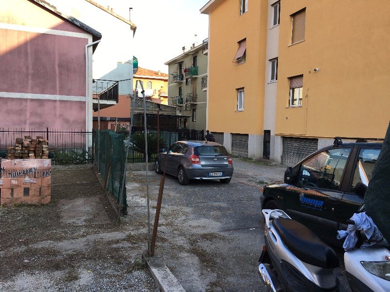 Rapallo rustico magazzino a Genova in Vendita