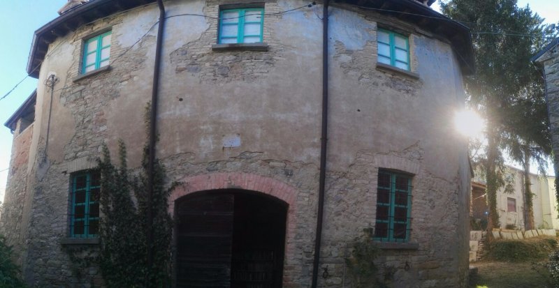 Zavattarello antico mulino a Pavia in Vendita