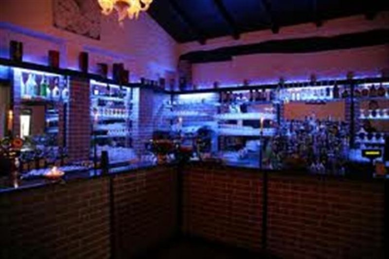 Bar con cucina zona Padova est a Padova in Vendita
