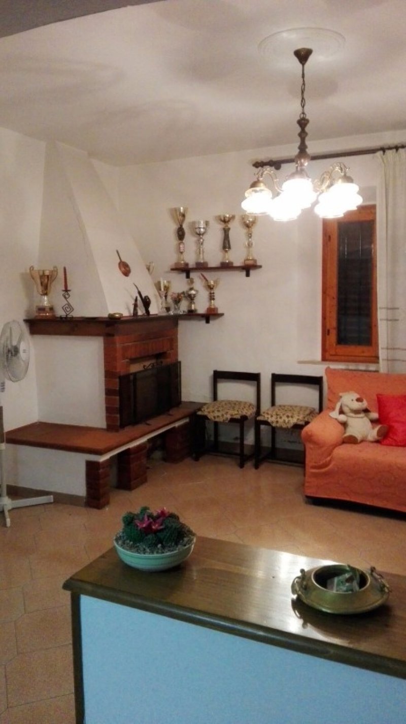 Montespertoli appartamento su 2 piani a Firenze in Vendita