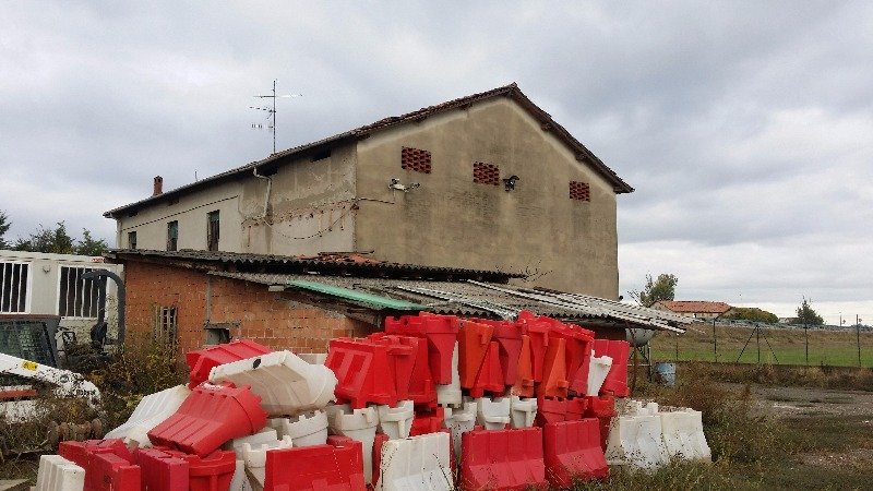 Rustico in localit Massenzatico a Reggio nell'Emilia in Vendita