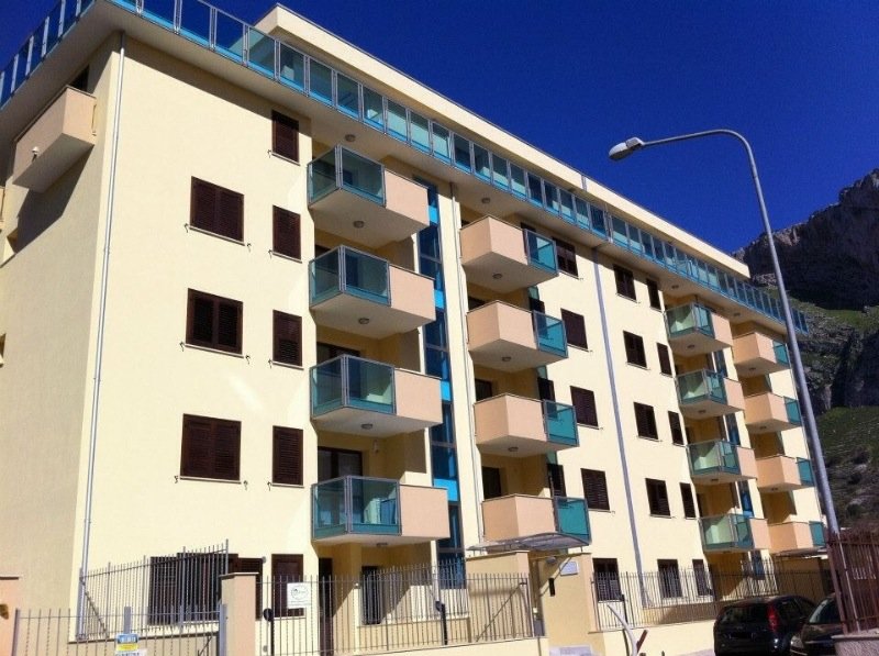 Zona Isola delle Femmine appartamento a Palermo in Vendita